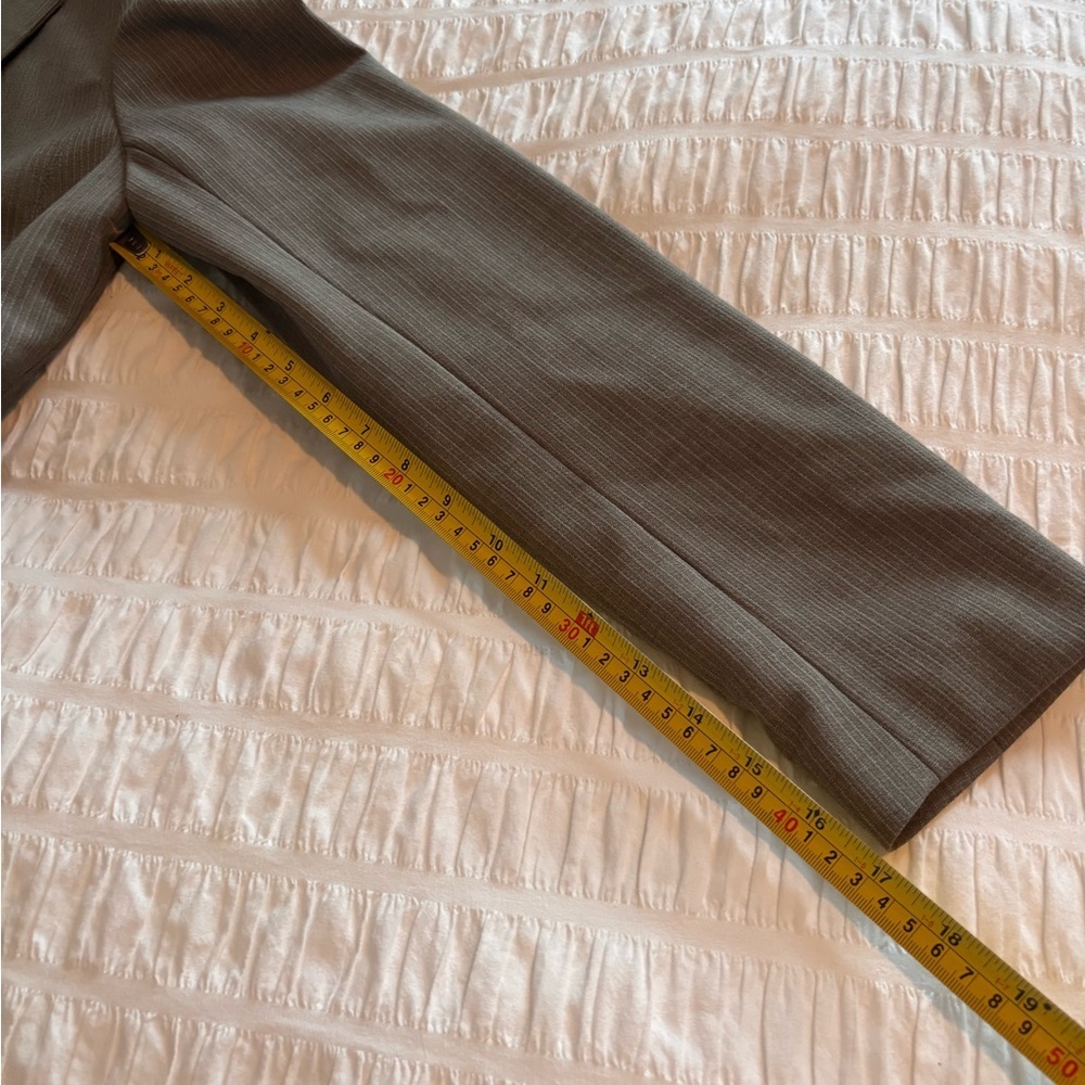 Classic Women's Gray Ross Mayer 100% Wool Blazer - Picture 5 of 10